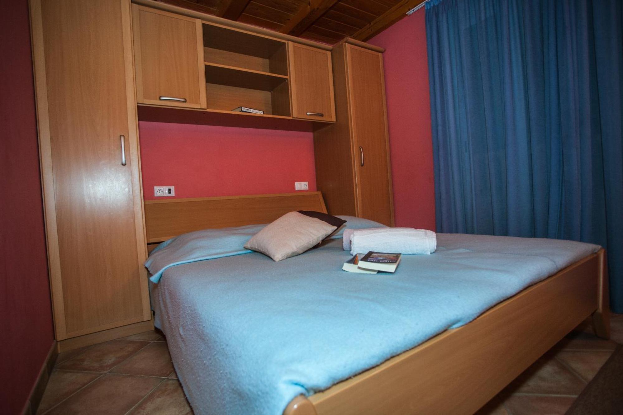 Apartments Agava-Mirjana Omiš Szoba fotó