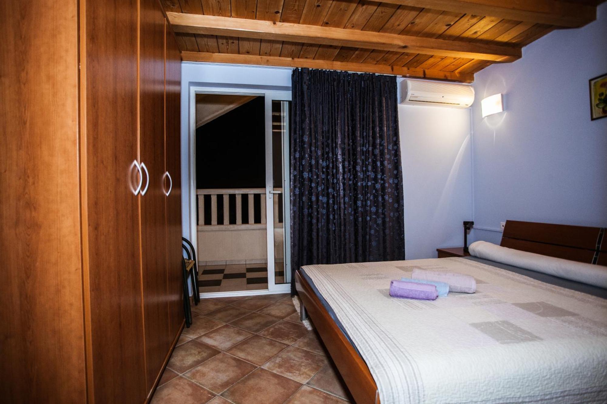 Apartments Agava-Mirjana Omiš Szoba fotó